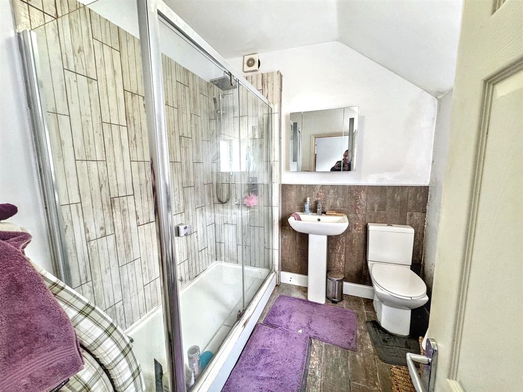 Additional image 10 of 1 bed flat for salePreston Avenue, Newport NP20
