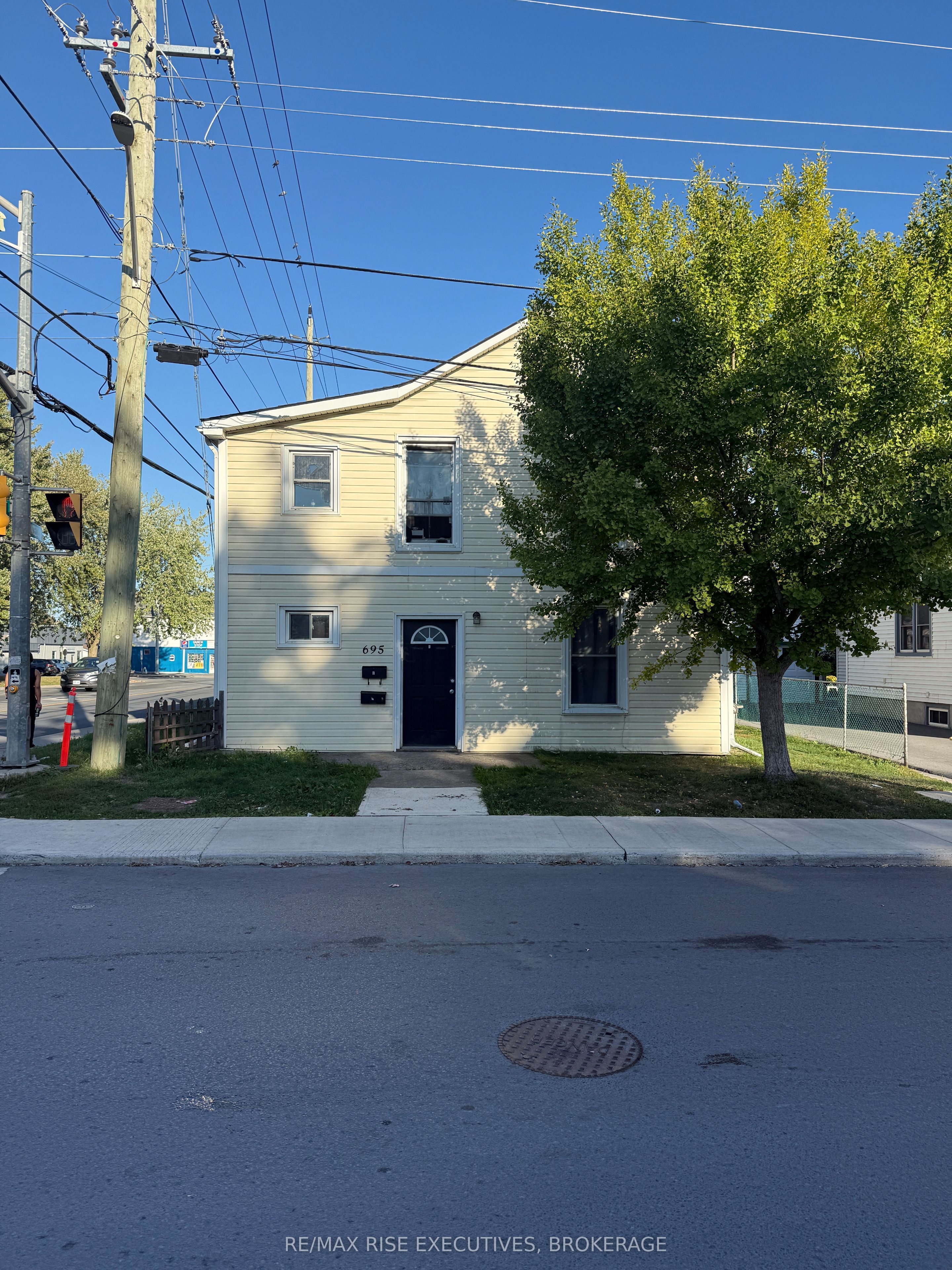 695 Victoria Street, Kingston, ON, K7K 4S6