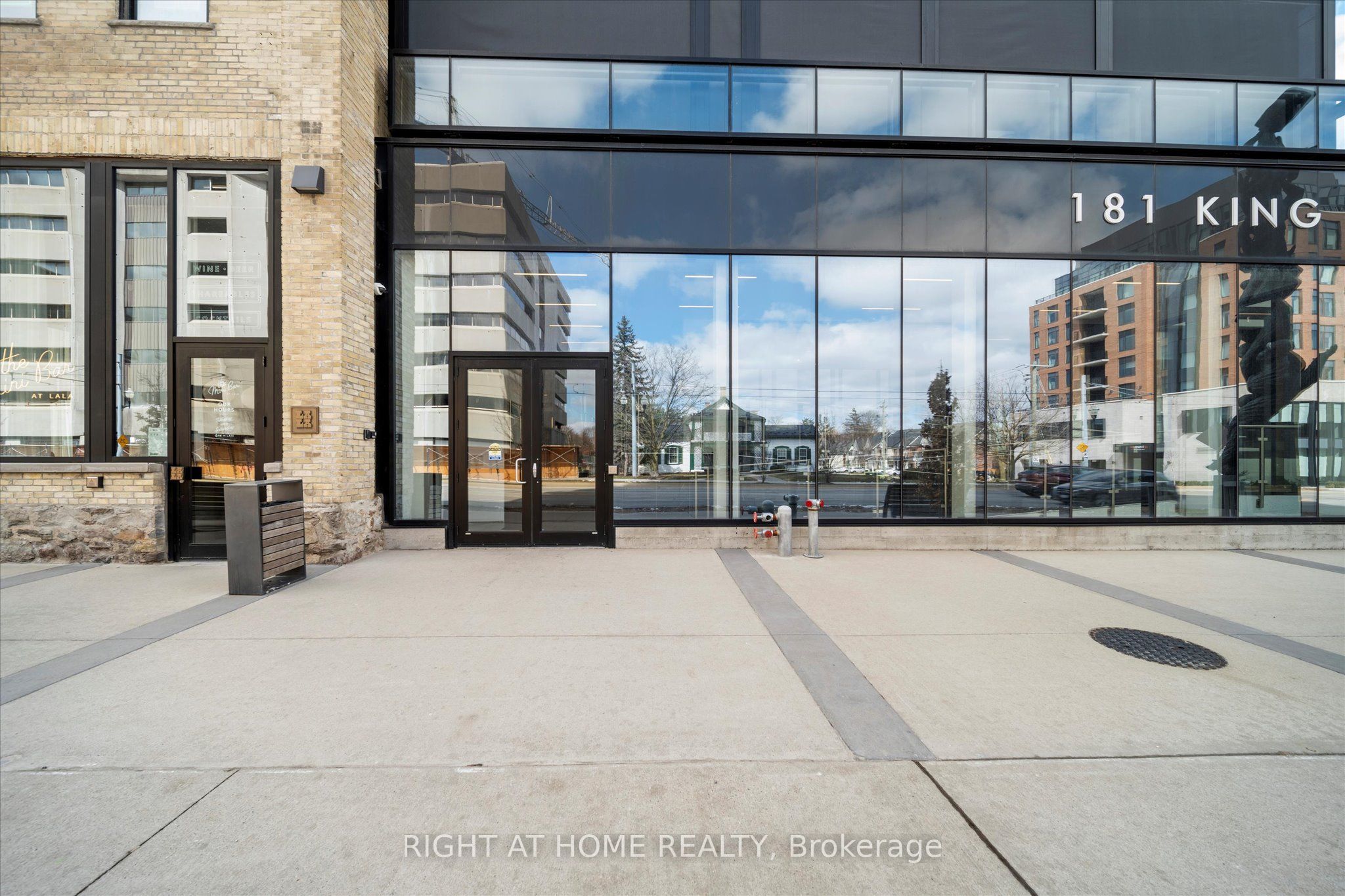 Additional image 3 of 806-181 King Street S, Waterloo, ON, N2J 0E7
