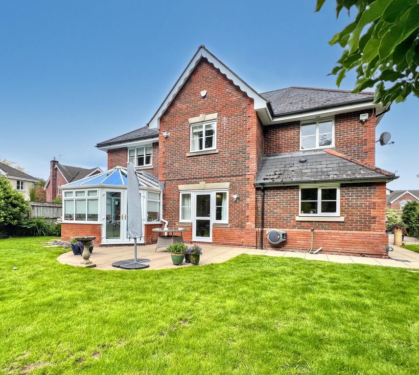 Additional image 2 of 4 bed detached house for saleOutstanding Family Home 8 Walnut Grove, Crick, Caldicot, Monmouthshire NP26