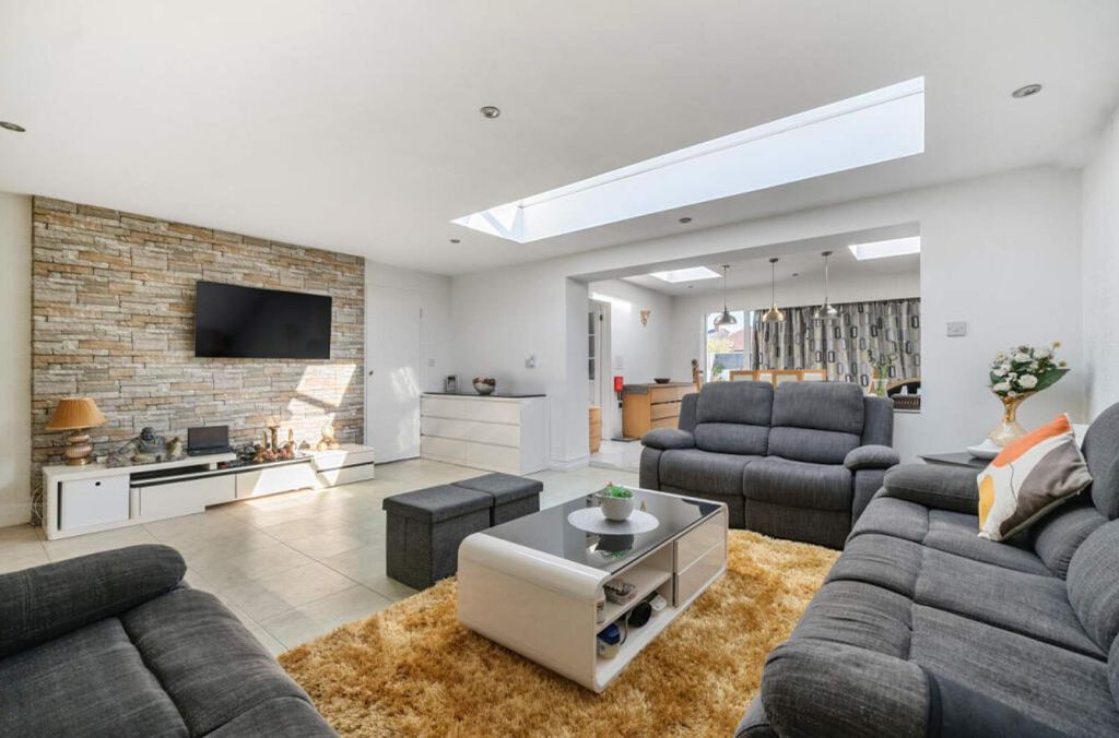 Additional image 5 of 4 bed semi-detached bungalow for saleTyn-Y-Parc Road, Cardiff, Cardiff CF14