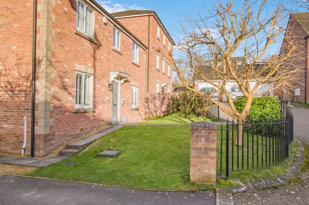 Additional image 23 of 4 bed detached house for saleYew Tree Wood, Chepstow, Monmouthshire NP16