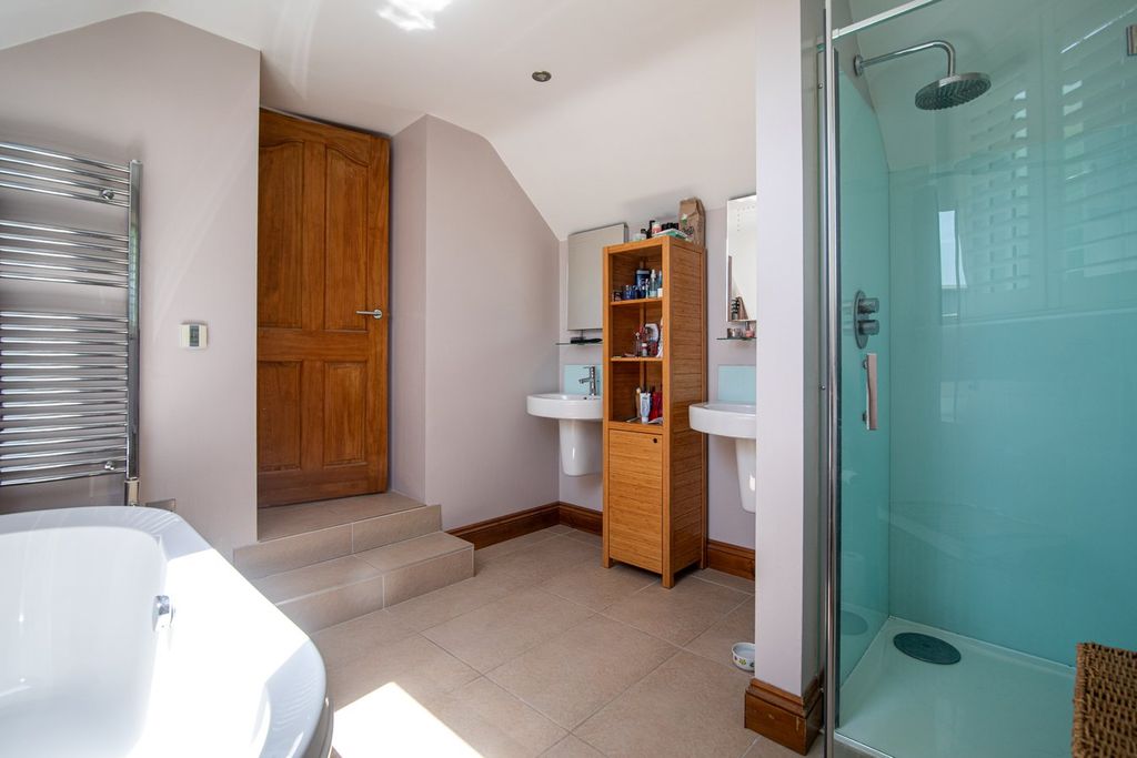 Additional image 14 of 4 bed detached house for saleLa Route Du Carrefour A Cendre, St Peter JE3