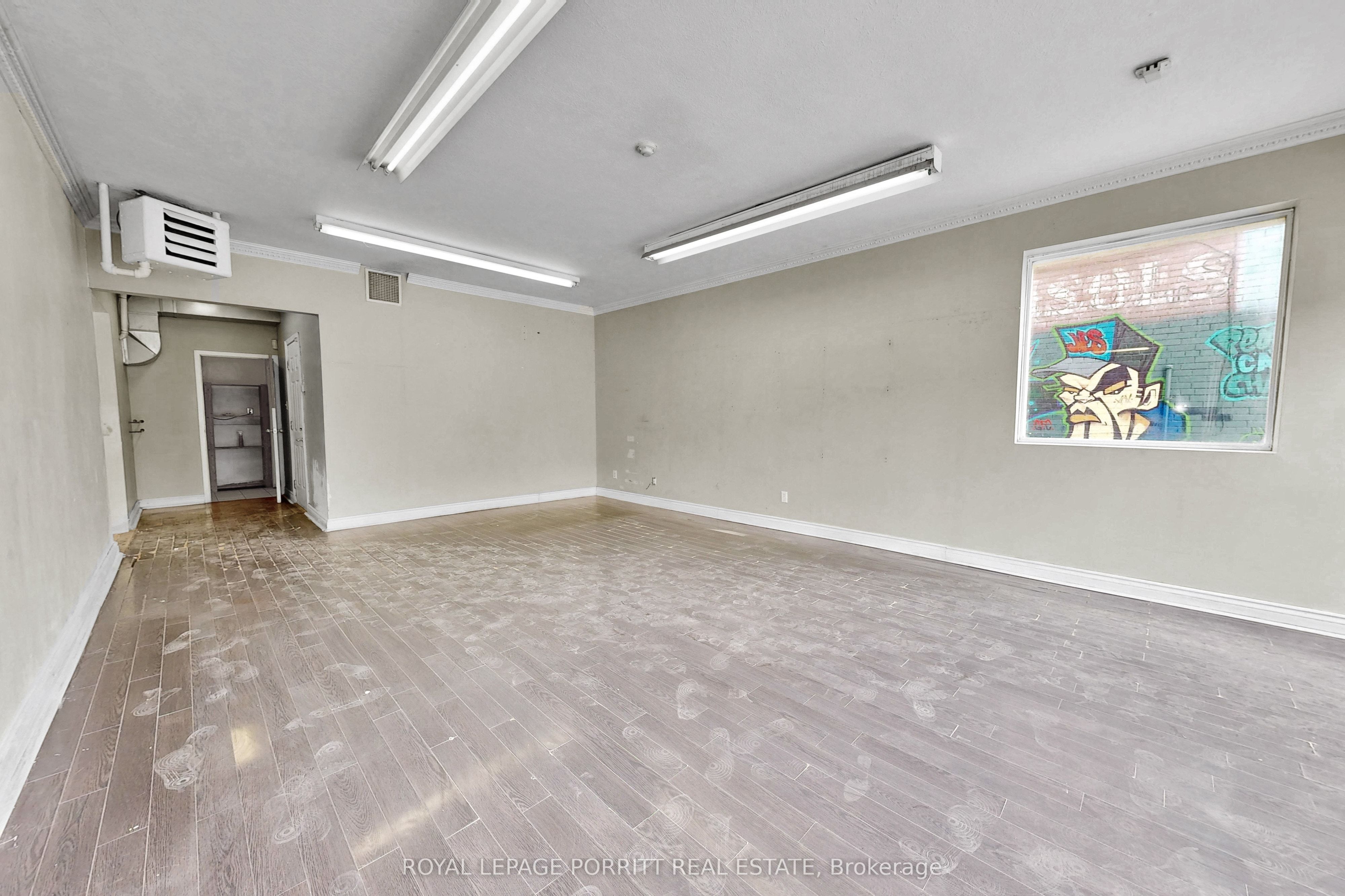 Additional image 4 of 3367 Lake Shore Boulevard W, Toronto, ON, M8W 1N1