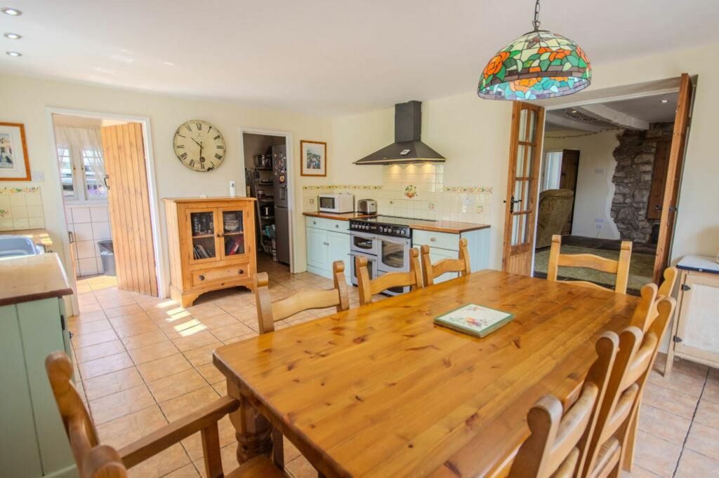 Additional image 19 of 4 bed detached house for saleAbergavenny Road, Pontypool NP4