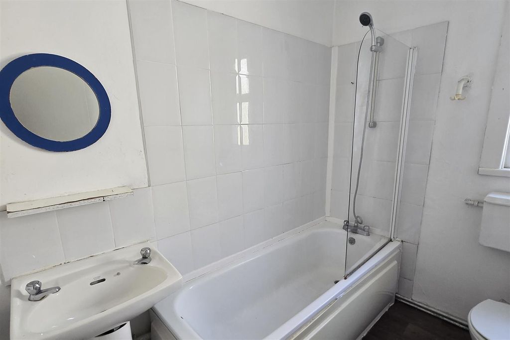 Additional image 6 of 6 bed property for saleClaude Road, Roath, Cardiff CF24