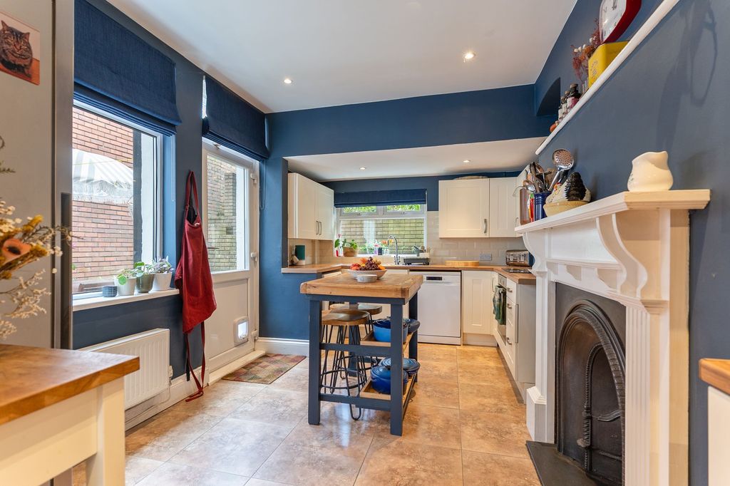 Additional image 6 of 4 bed semi-detached house for saleColdra Road, Newport NP20
