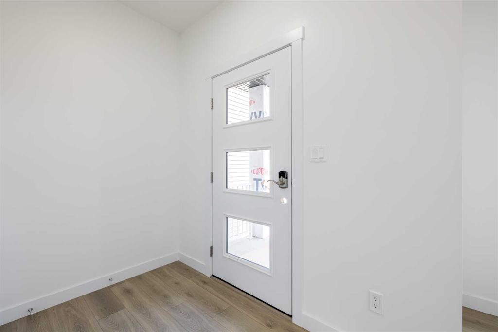 Additional image 6 of 260 Clearview Court, Chestermere, AB, T2P 2G7