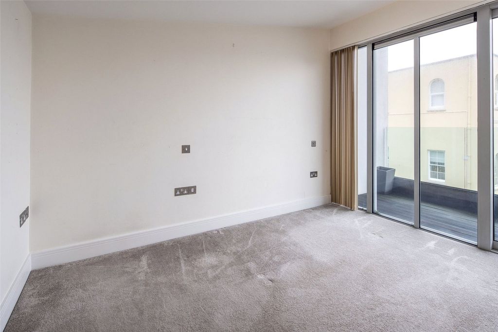 Additional image 9 of 2 bed detached house for saleSacre Coeur Cottages, Rouge Bouillon, St Helier, Jersey JE2