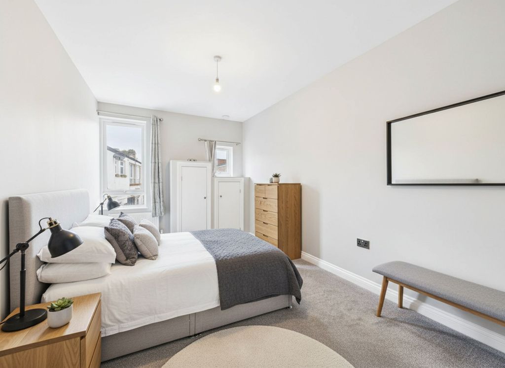 Additional image 4 of 2 bed flat for saleTorquay Road, Preston, Paignton TQ3