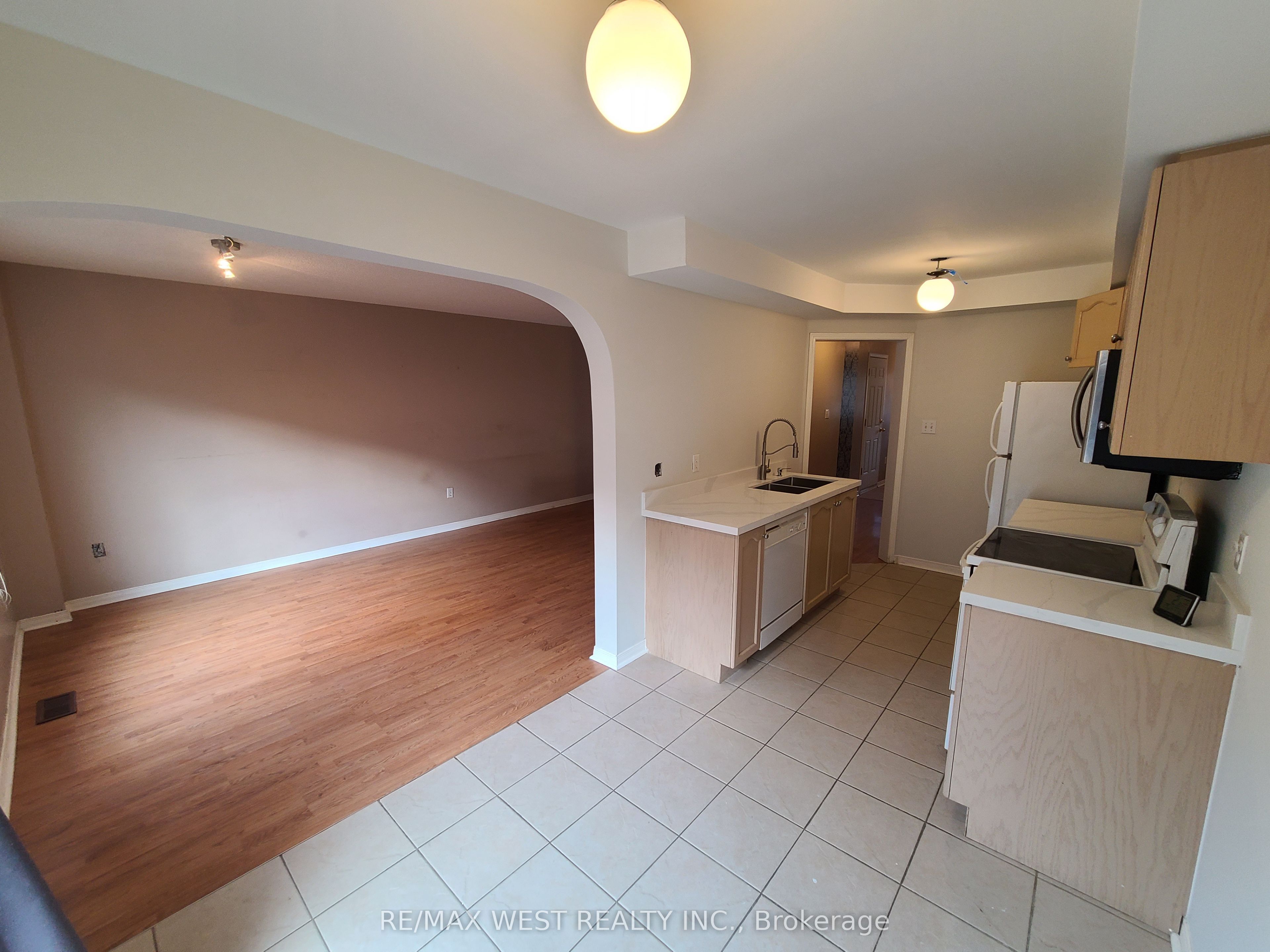 Additional image 6 of 228 Coleridge Drive, Newmarket, ON, L3X 2T6