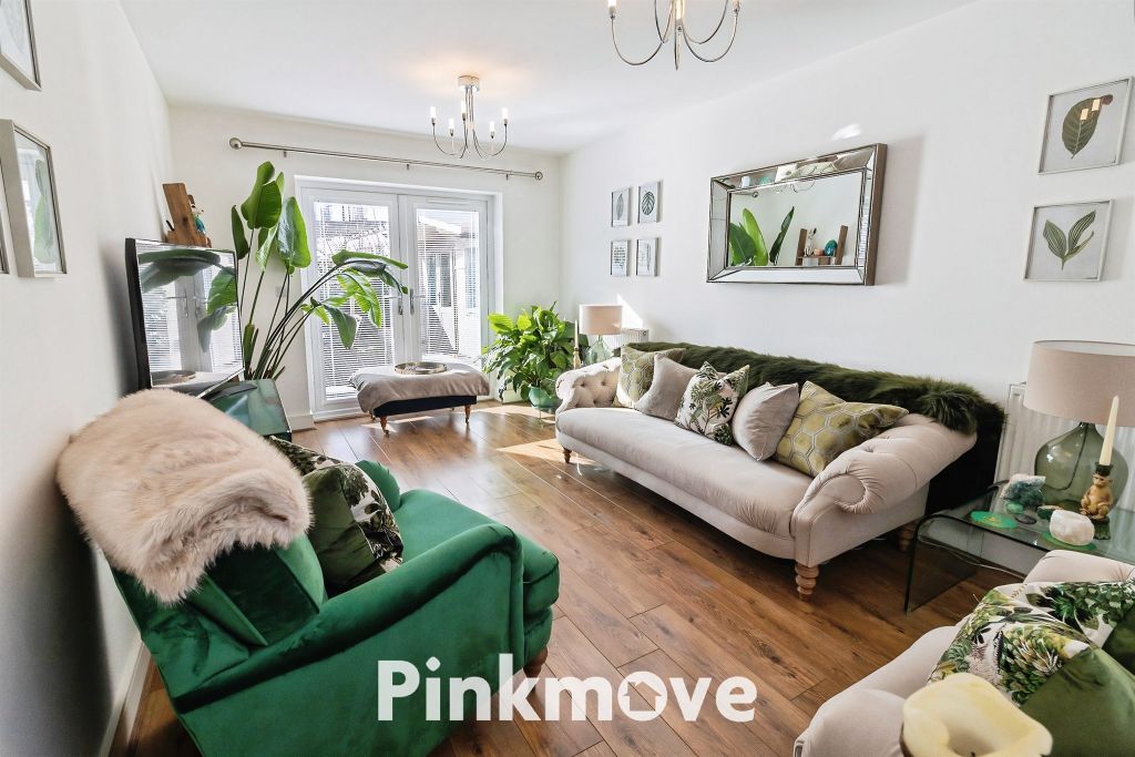 3 bed detached house for saleSpencer Way, Newport NP19
