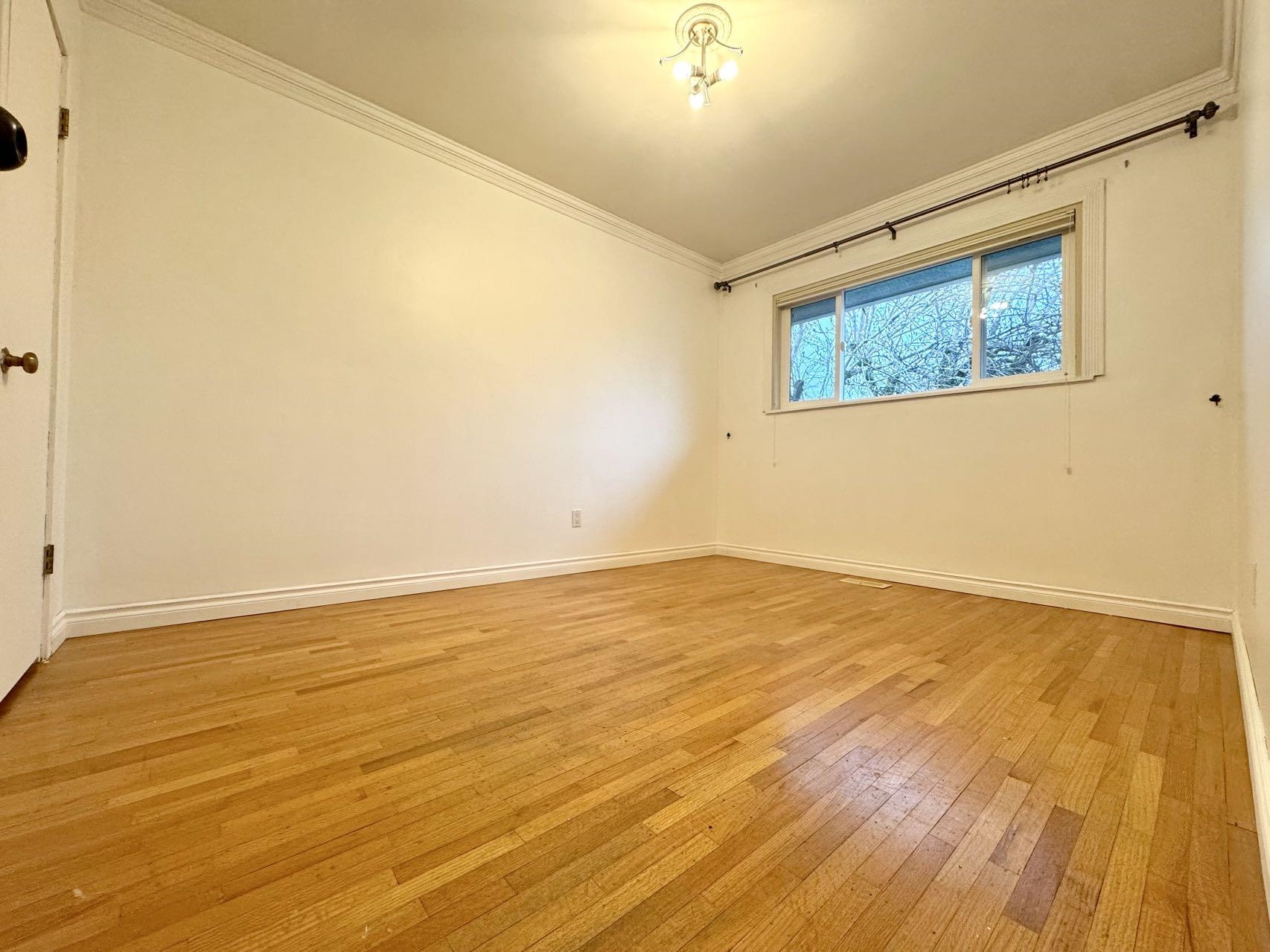 Additional image 5 of 9525 Sullivan Street, Burnaby, BC, V3J 1H8