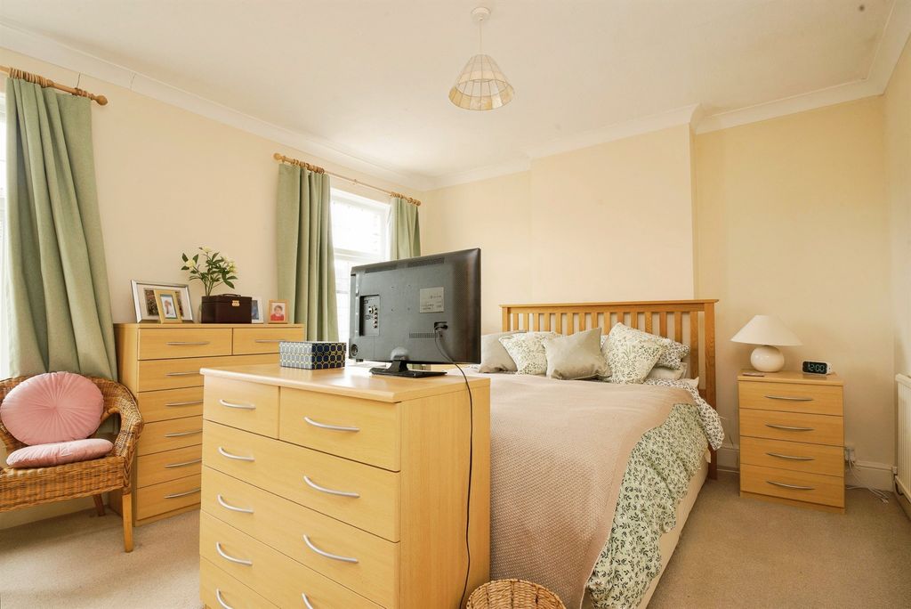Additional image 16 of 2 bed semi-detached house for saleStation Road, Caldicot NP26