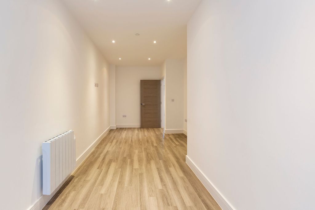 Additional image 8 of 1 bed flat for saleBath Street, St. Helier JE2