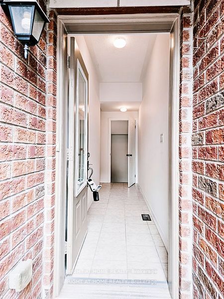 Additional image 2 of Upper-11 Telegraph Street, Brampton, ON, L6Z 0H9