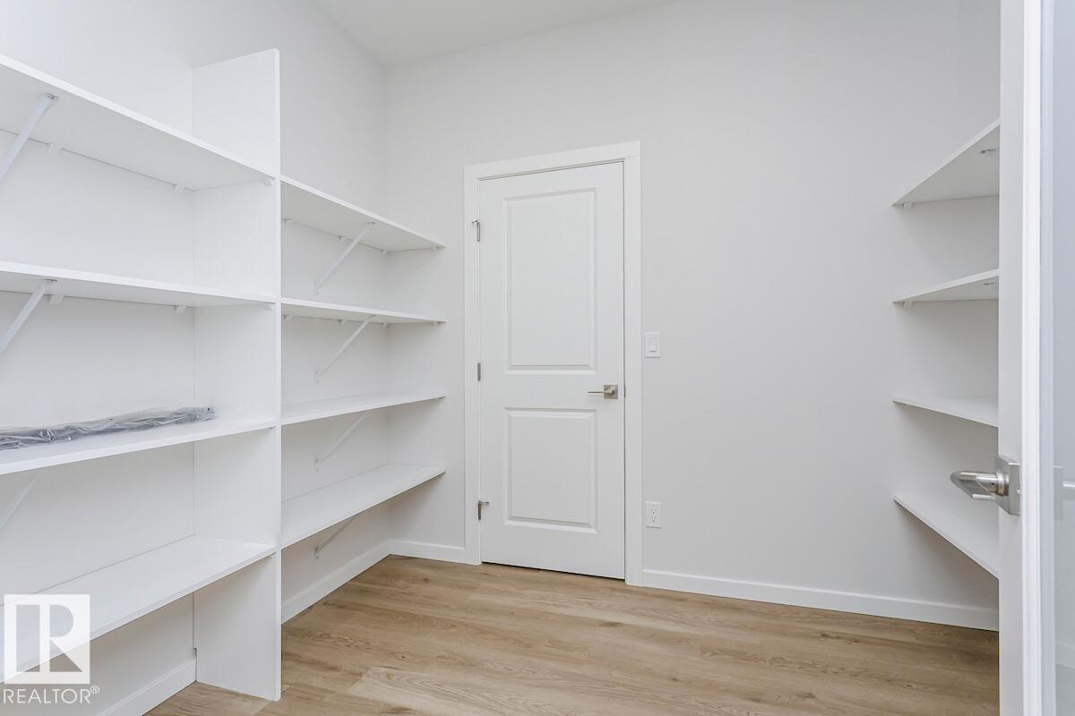 Additional image 5 of 7622 Kimiwan Crescent SW, Edmonton, AB, T6W1A5