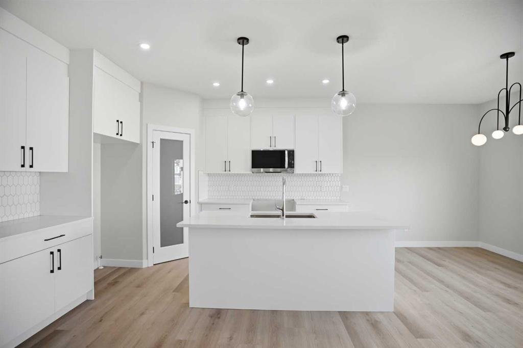 Additional image 4 of 109 Corner Glen Green NE, Calgary, AB, T3N 2P7