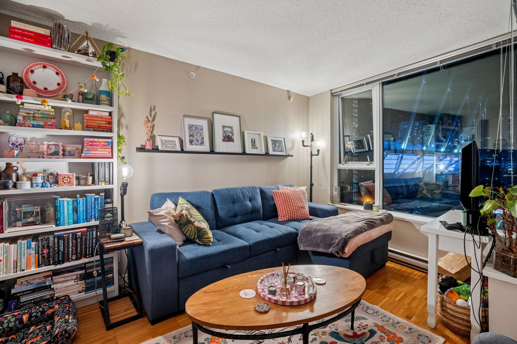 Additional image 3 of 1901-33 Smithe Street, Vancouver, BC, V6B 0B5