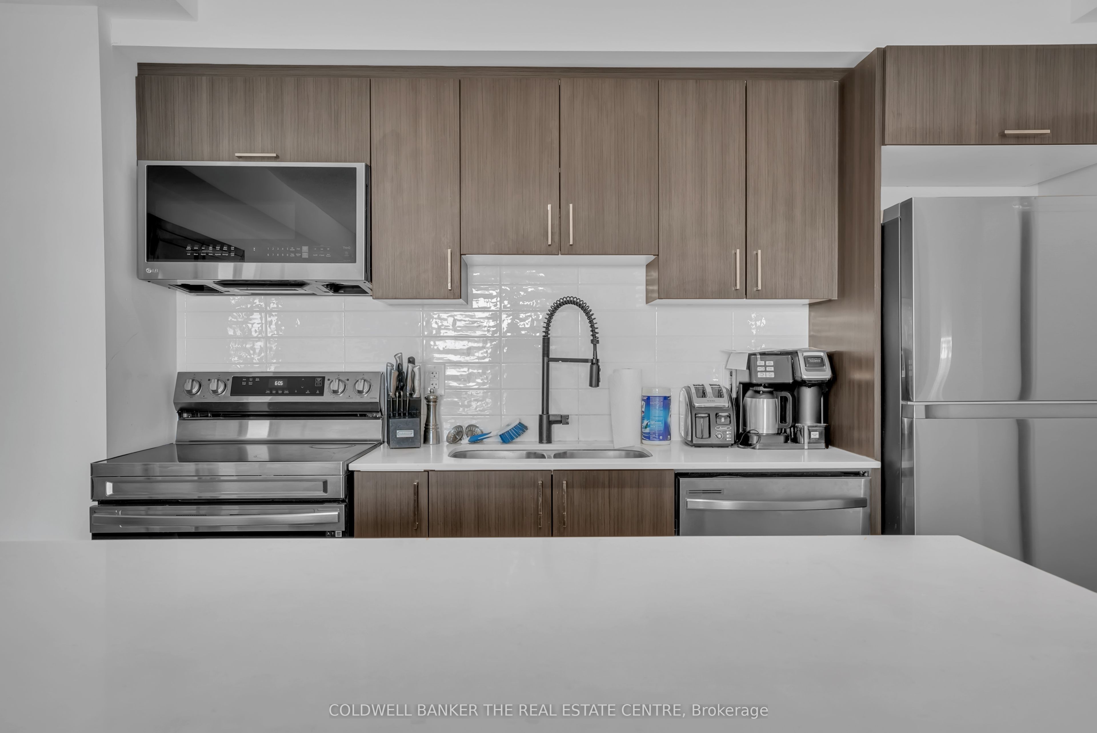 Additional image 4 of 512-5 Chef Lane, Barrie, ON, L9J 0J8