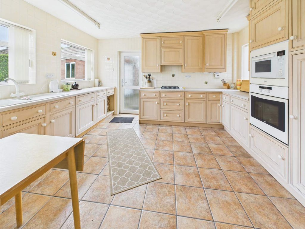 Additional image 2 of 2 bed detached bungalow for saleGreenclose Road, Whitchurch, Cardiff CF14
