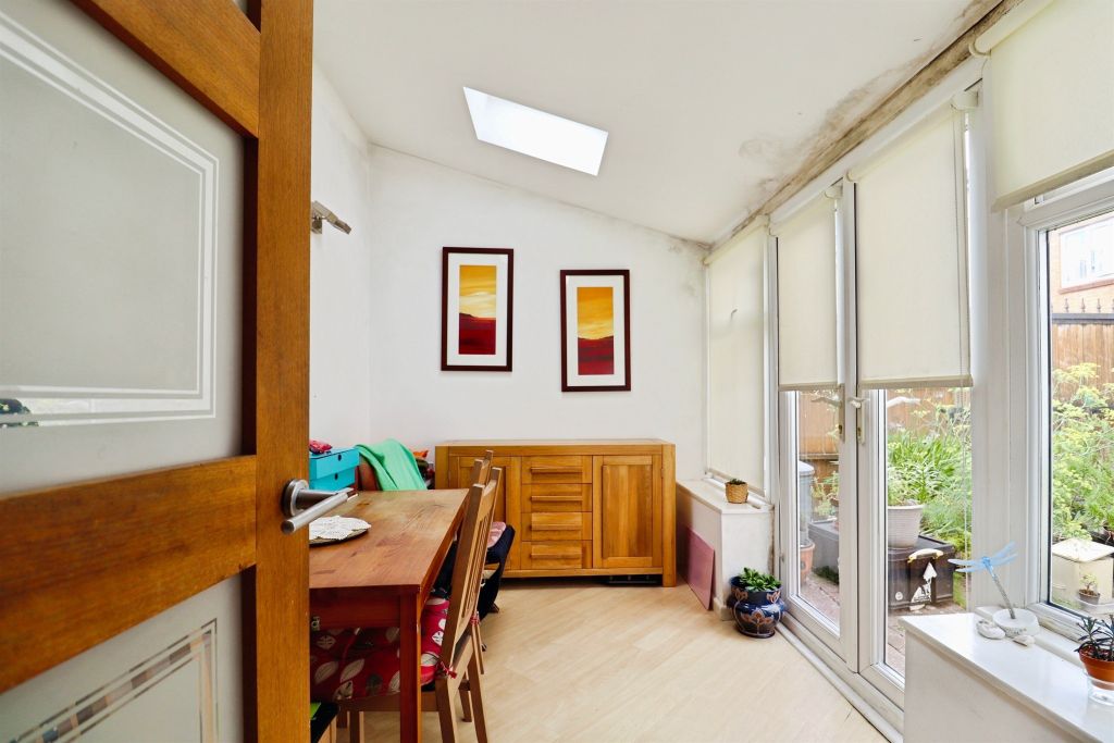Additional image 7 of 2 bed semi-detached house for saleClive Road, Canton, Cardiff CF5