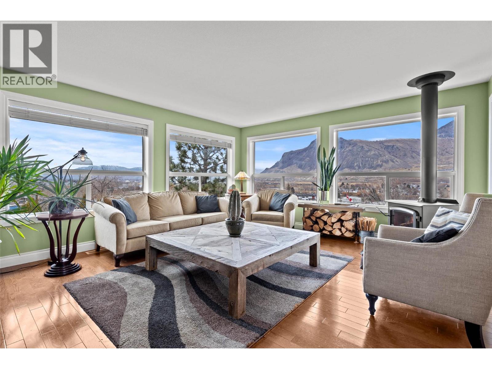 Additional image 3 of 1491 Pine Crescent, Kamloops, BC, V2C2Z4
