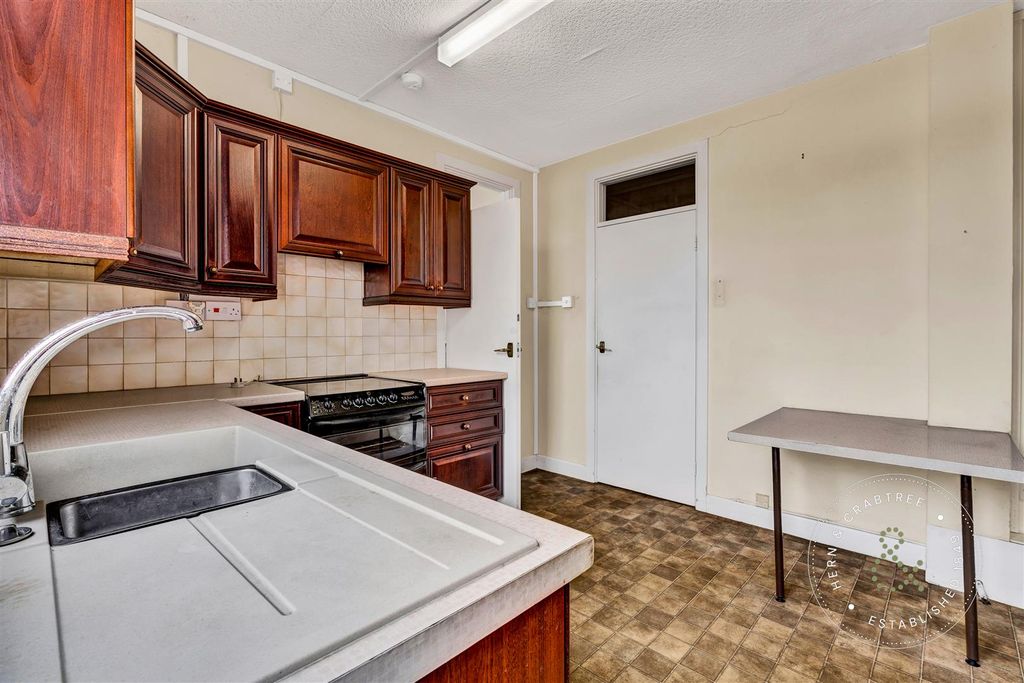 Additional image 8 of 2 bed maisonette for saleCyncoed Place, Cardiff CF23