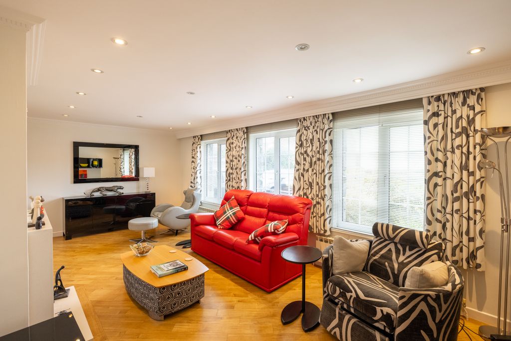 Additional image 12 of 3 bed semi-detached house for saleLe Long Trac, St. Martin, Guernsey GY4