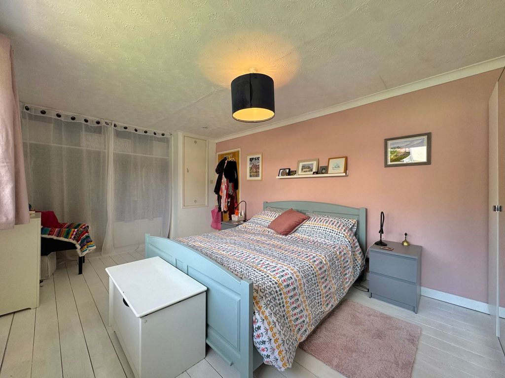 Additional image 14 of 3 bed detached house for saleFields Park Avenue, Newport NP20