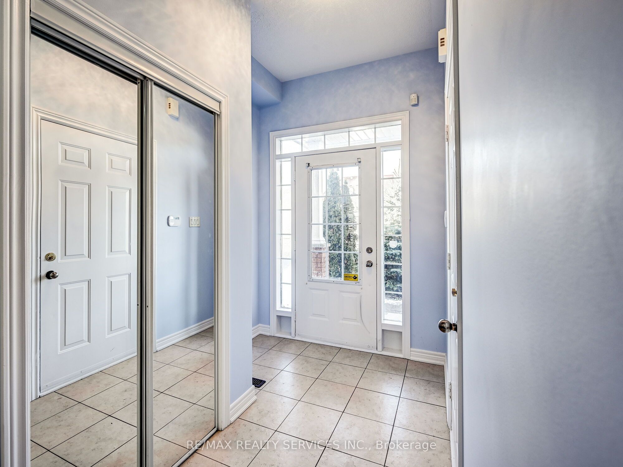 Additional image 2 of 114 Rocky Point Crescent, Brampton, ON, L6V 4R8