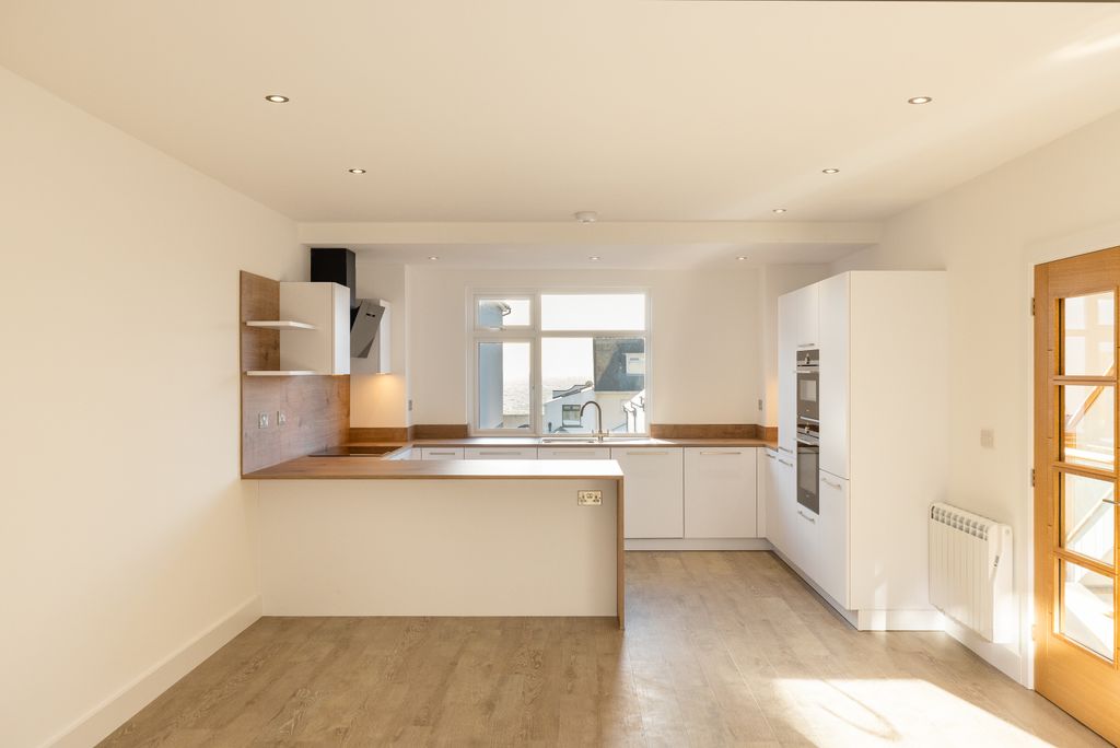 Additional image 15 of 4 bed end terrace house for saleRue De Bas Courtils, St. Sampson, Guernsey GY2