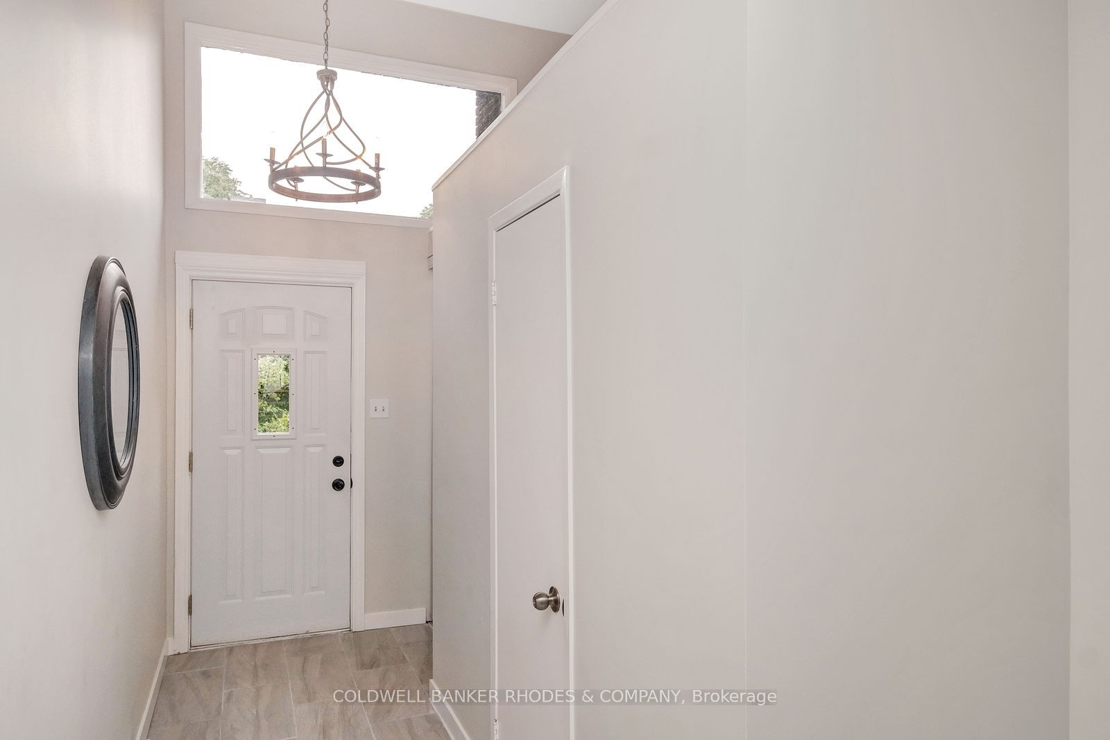 Additional image 3 of 2098 Eric Crescent, Ottawa, ON, K1B 4P4