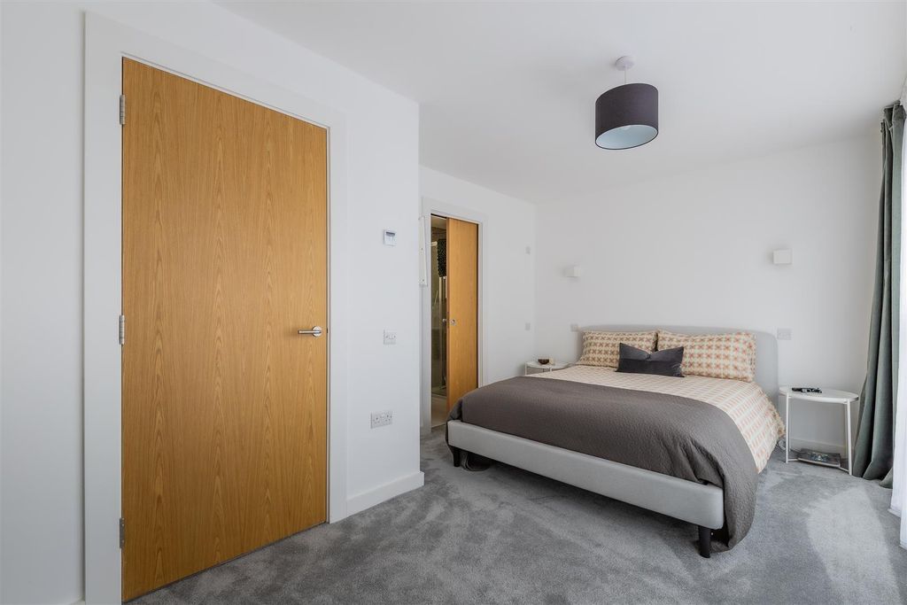Additional image 15 of 4 bed town house for saleHamiliton Villas, Cathedral Road, Pontcanna, Cardiff CF11