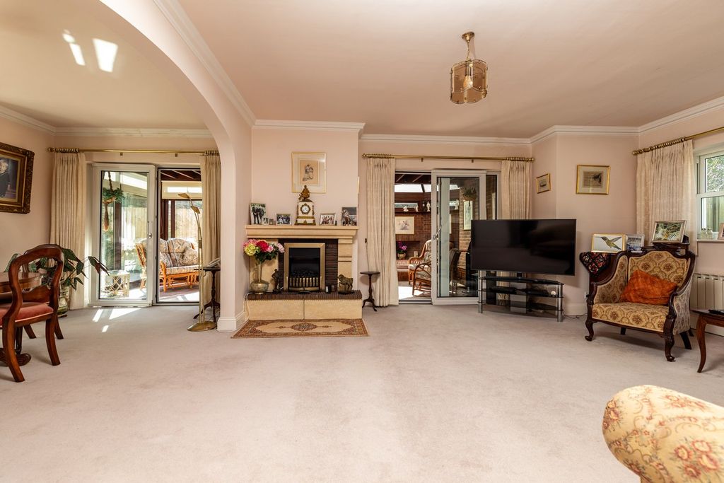 Additional image 4 of 3 bed detached house for saleLes Petit Sablons, La Grande Route Des Sablons, Grouville JE3