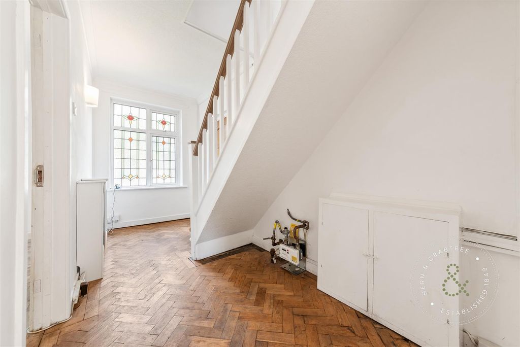 Additional image 5 of 4 bed semi-detached house for saleKing George V Drive East, Cardiff CF14