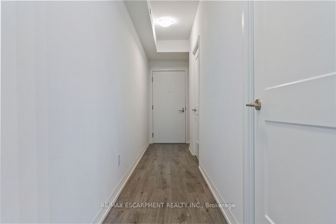 Additional image 4 of 4021-28 Widmer Street, Toronto, ON, M5V 0T2