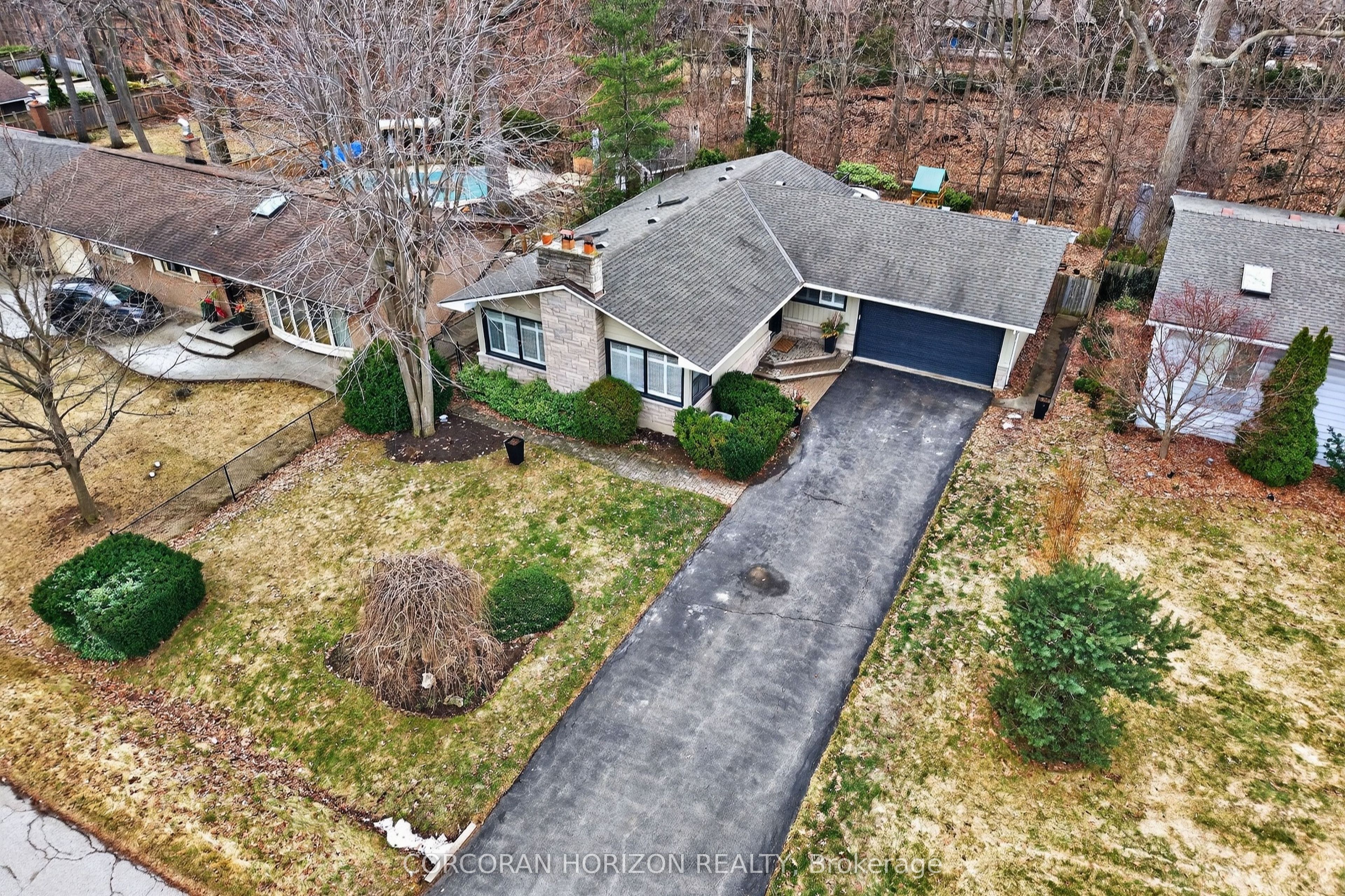 Additional image 3 of 1260 Elgin Crescent, Oakville, ON, L6H 2J7