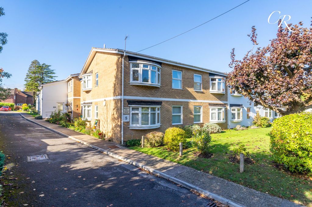 1 bed flat for saleHatherley Road, Hatherley GL51