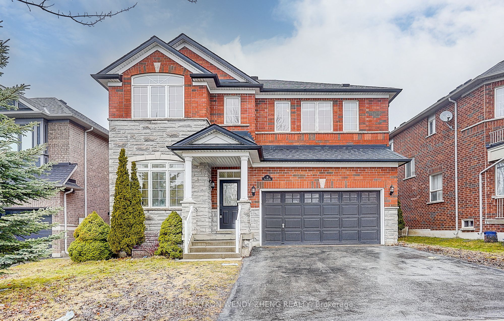 16 Hartwell Way, Aurora, ON, L4G 7X7
