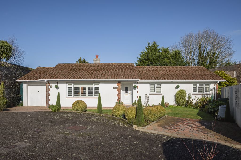 Additional image 2 of 3 bed bungalow for saleLa Grande Route De Faldouet, St. Martin, Jersey JE3