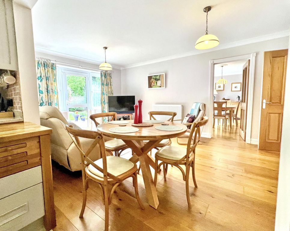 Additional image 10 of 4 bed detached house for saleOutstanding Family Home 8 Walnut Grove, Crick, Caldicot, Monmouthshire NP26