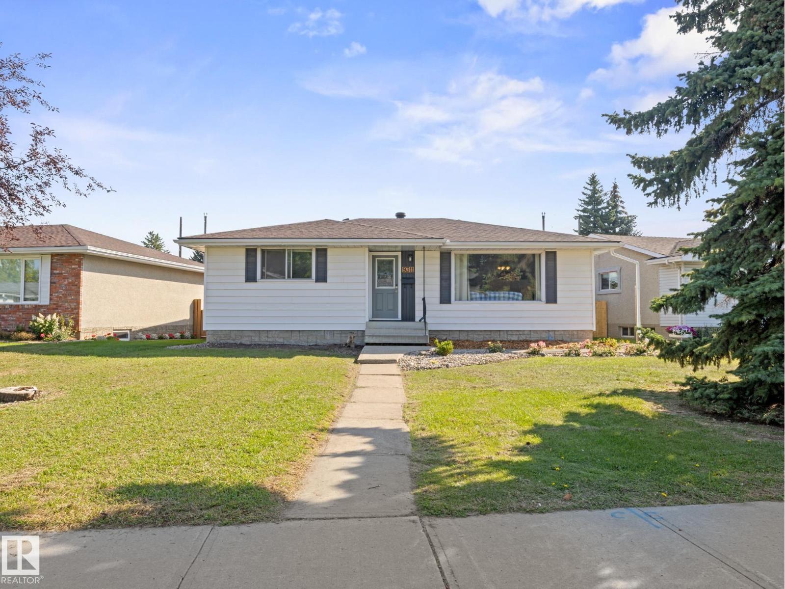 9311 169 Street NW, Edmonton, AB, T5R2X4