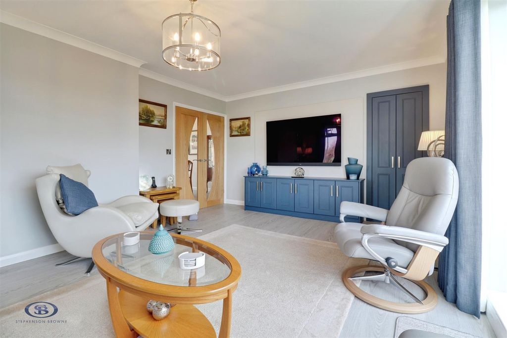 Additional image 10 of 2 bed flat for saleSandbach Road North, Alsager ST7