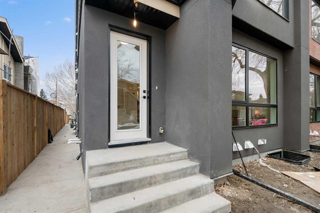 Additional image 2 of 3719 14a Street SW, Calgary, AB, T2T3Y1