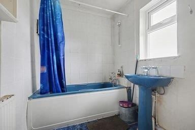 Additional image 17 of 3 bed semi-detached house for saleMeriden Avenue, Lenton Abbey, Nottingham NG9