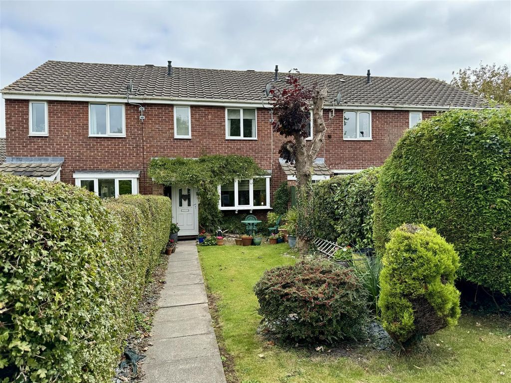 3 bed terraced house for saleMaple Avenue, Bulwark, Chepstow NP16