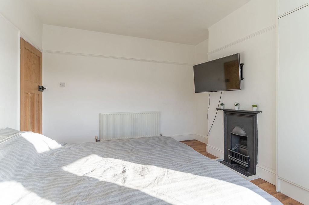Additional image 9 of 3 bed semi-detached house for saleBrynglas Road, Newport NP20