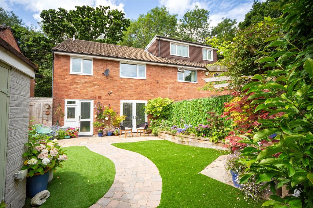 4 bed semi-detached house for saleQueenwood, Penylan, Cardiff CF23