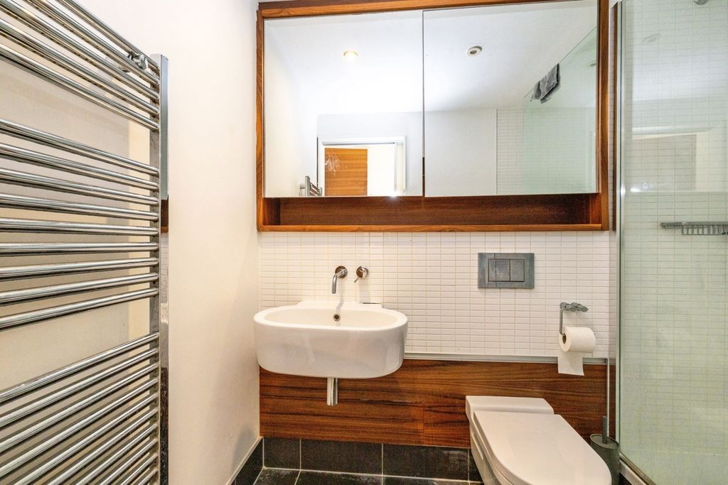 Additional image 11 of 2 bed flat for saleBrayford Street, Lincoln, Lincolnshire LN5